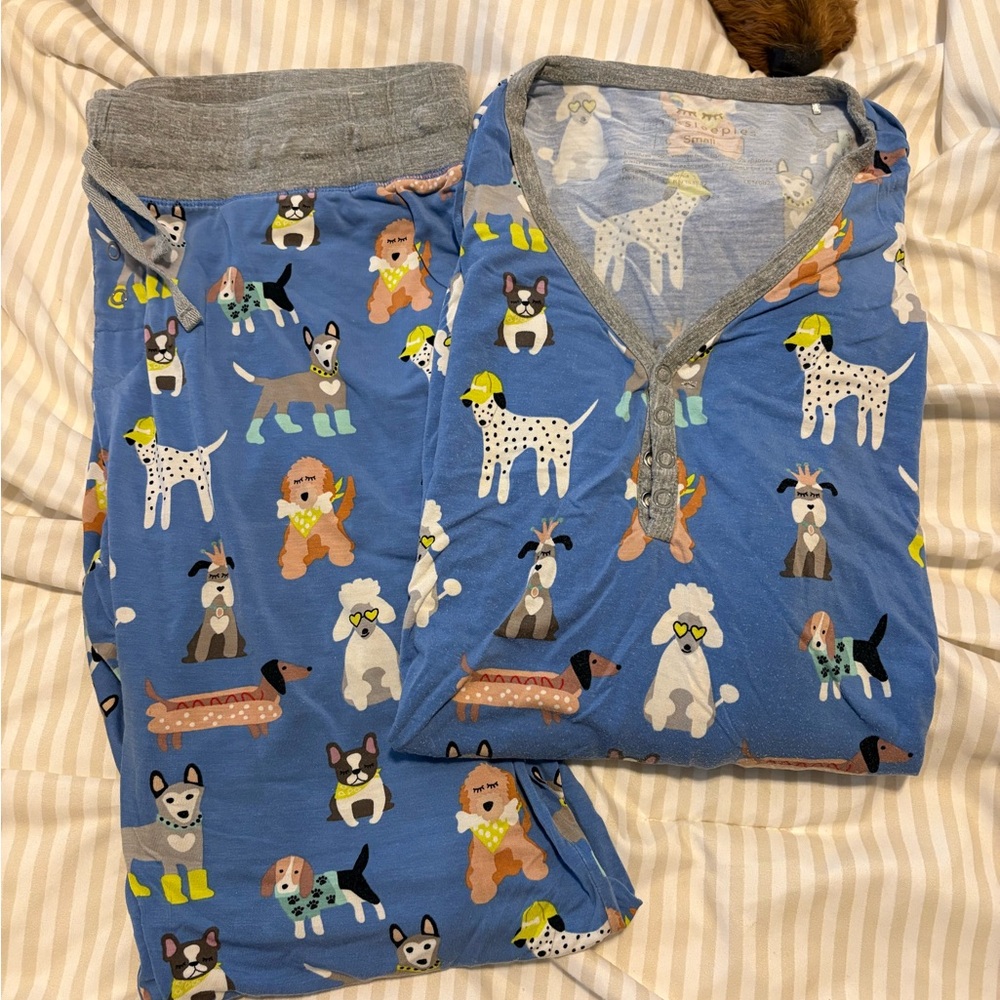 Little Sleepies Women’s S Pajama Set dog print